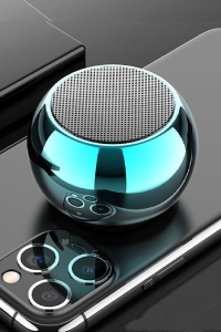 Kablosuz Bluetooth Hoparlör- Mini Şarjlı 4w Speaker Tws Özellikli Ses Bombası (Hologram Renk)